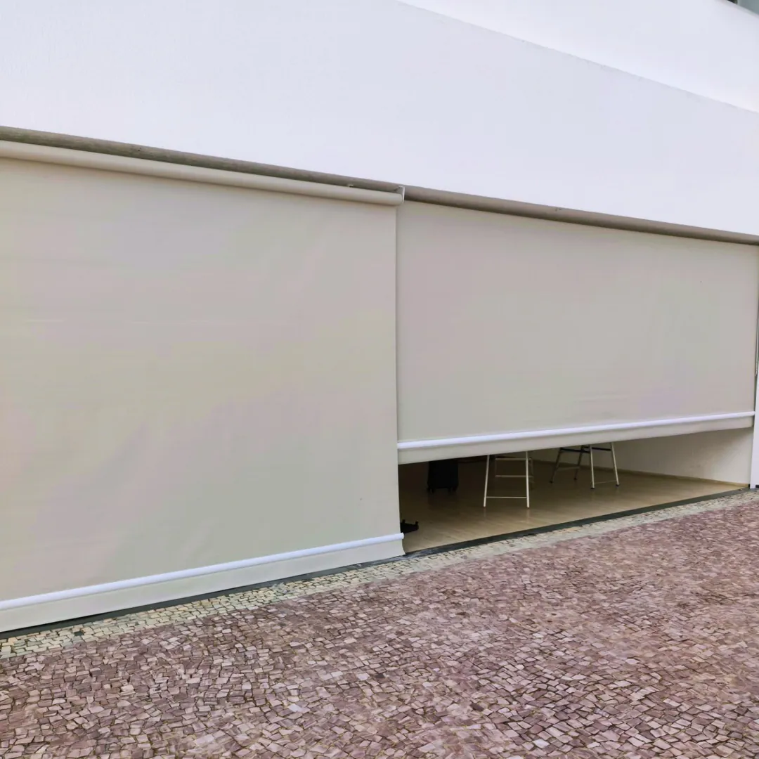 Toldo cortina para fechamento de garagem